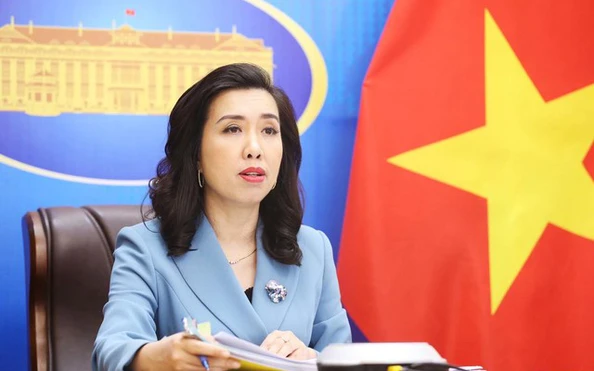 Thứ trưởng Bộ Ngoại giao Lê Thị Thu Hằng tiếp Thứ trưởng Bộ Quốc phòng Canada Stefanie Beck